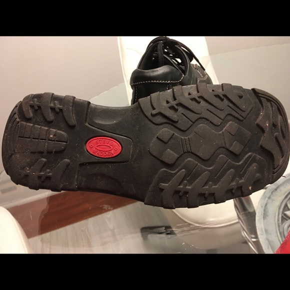 Like New Steven Madden Black Leather Sz 8.5 - Picture 5 of 8